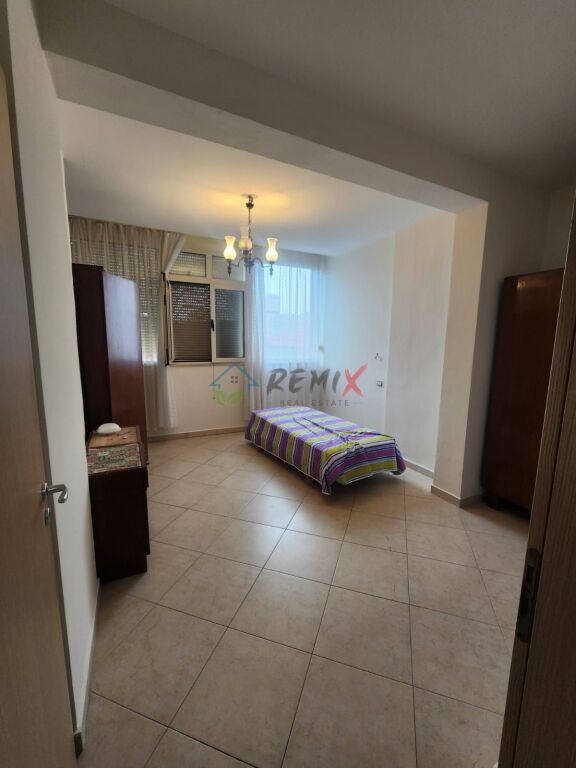 FOR RENT 1+1 APARTMENT NEAR THE SPORTS PALACE
