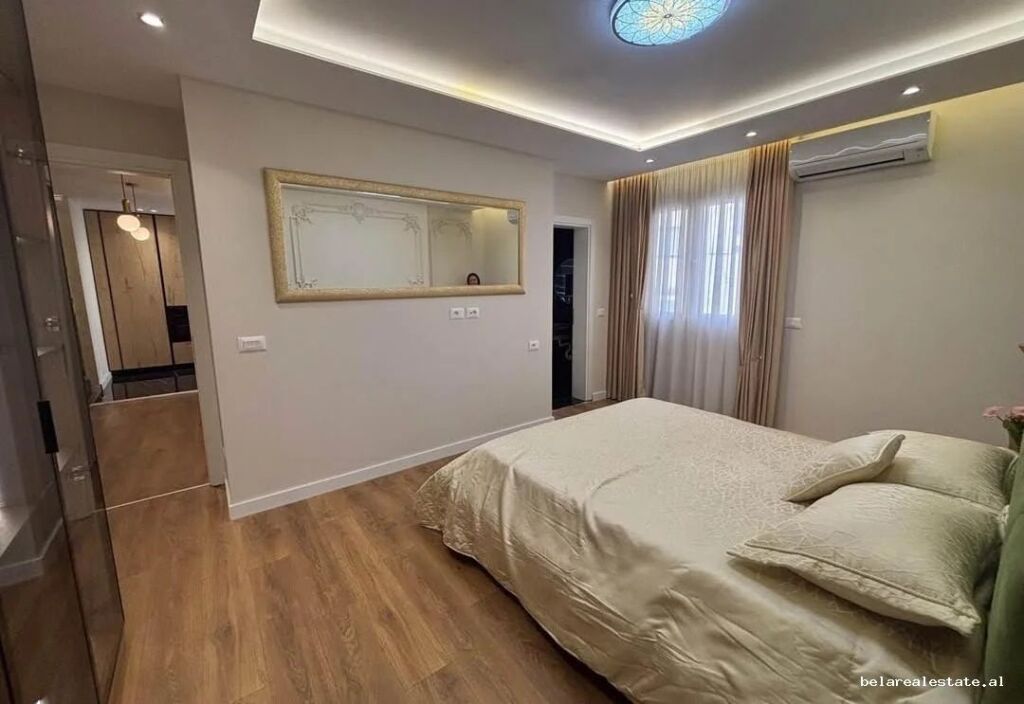 Apartament Me Qera 2+1 Tek Stadiumi Dinamo (ID B2202008) Tirane.