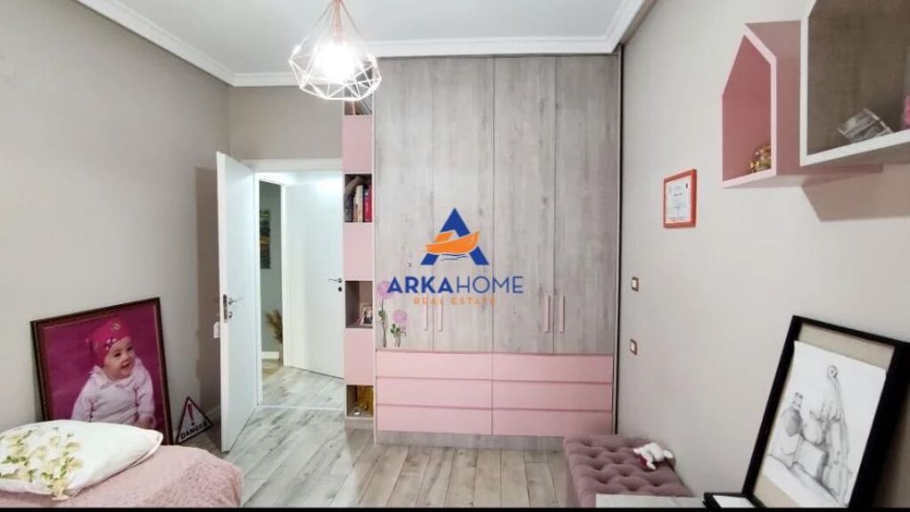 AFFITTASI APPARTAMENTO 2+1+BALCONE "GIARDINO BOTANICO" 620 EURO