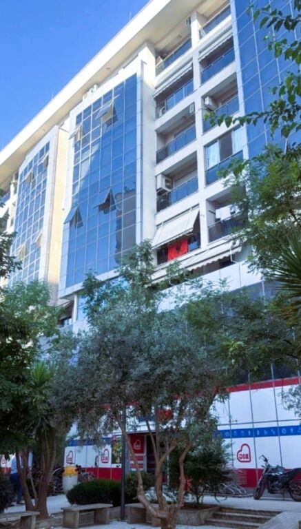 🏡 Shiten 2 Apartamente 1+1 – 21 Dhjetori, Rruga Sali Butka