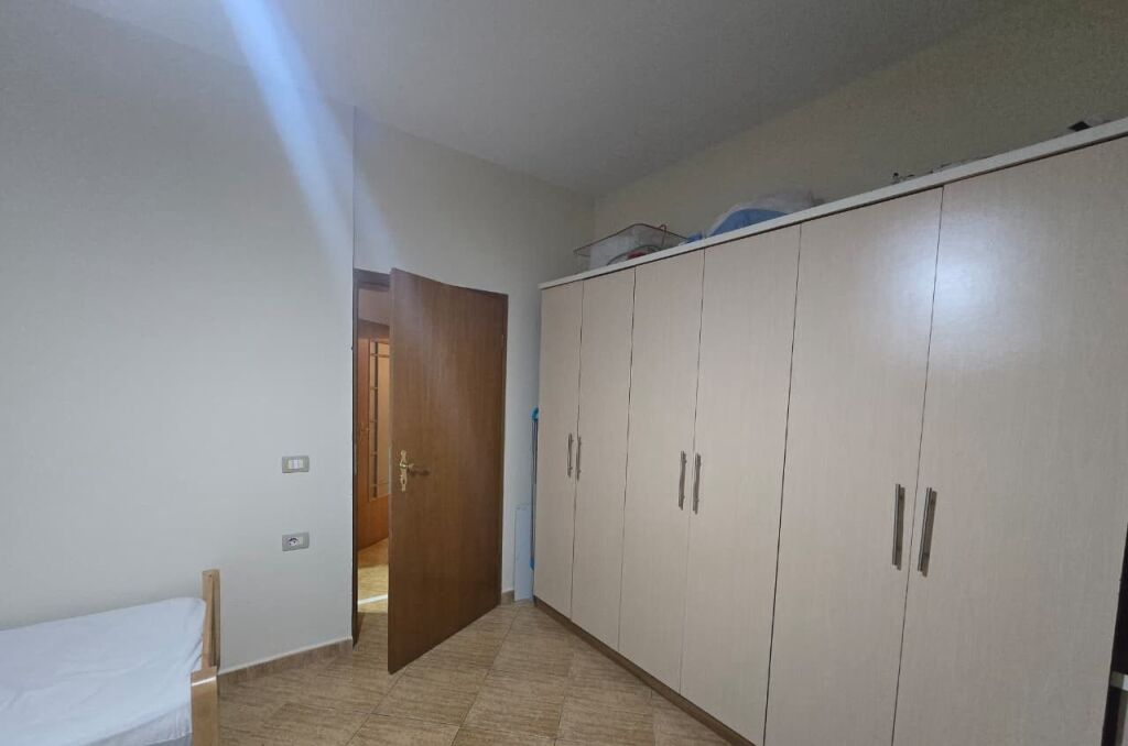 Rent | Apartament 2 + 1 | Rruga e Kosovareve | 800 €/month