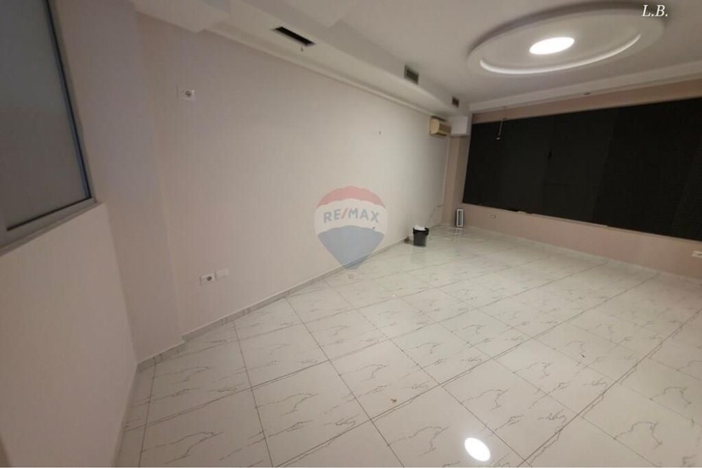 Business Premises for Rent near the Center