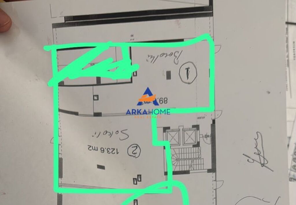 LOCALE IN AFFITTO 213.2 M2 "KOMUNA E PARISIT" 4300 EURO