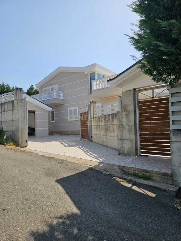 Luxury villa for sale in Rrashbull, Durres