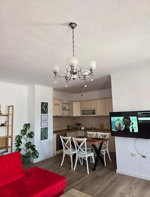 Rent | Apartament 1 + 1 | Rruga e Elbasanit | 600 €/month