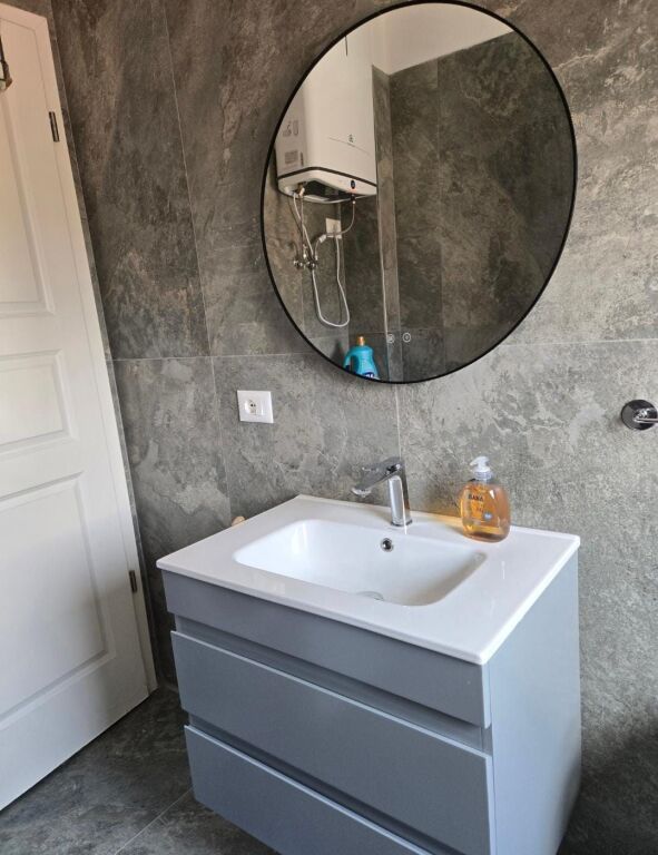 Rent | Apartament 1 + 1 | Rruga e Elbasanit | 600 €/month