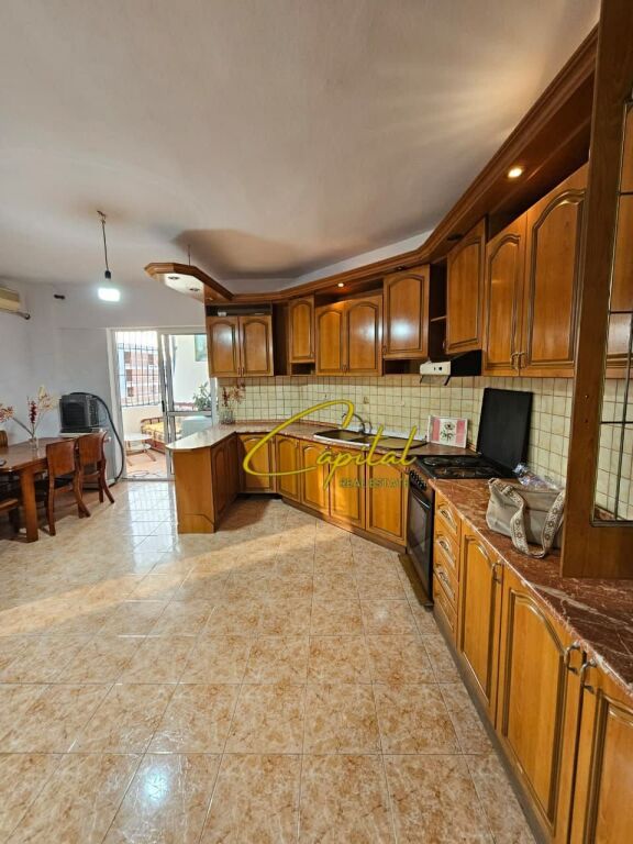 APARTAMENT ME QIRA 2+1 LAPRAKE 55.000 LEKE