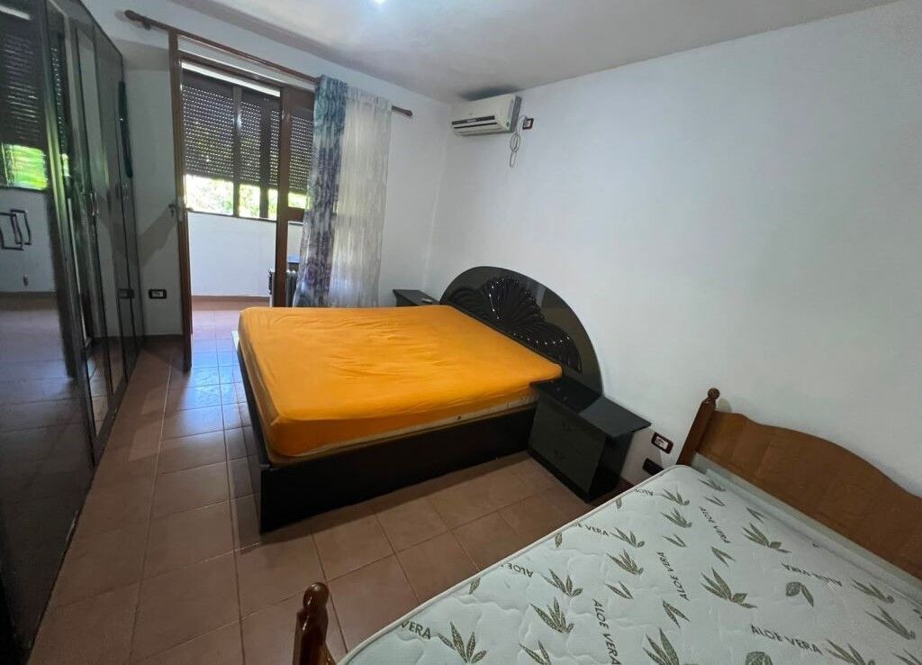 Apartament me qira tek Prokuroria e Tiranes