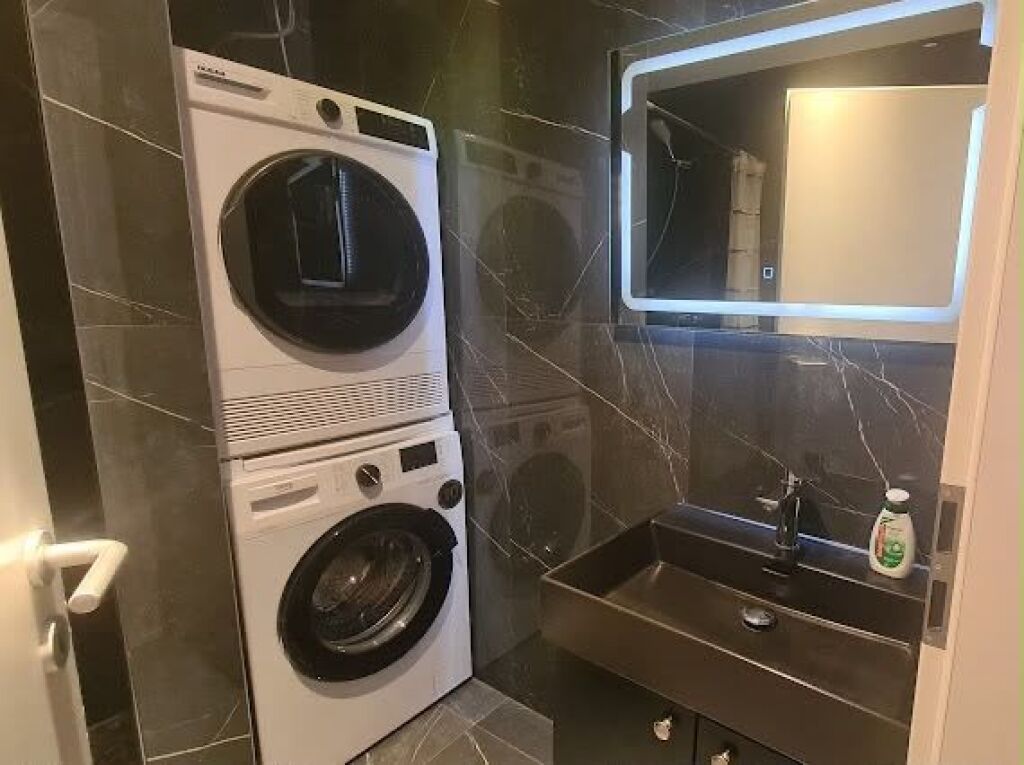 Apartament 1+1, 57m2, Mangalem21, Lagjia Ali Demi.