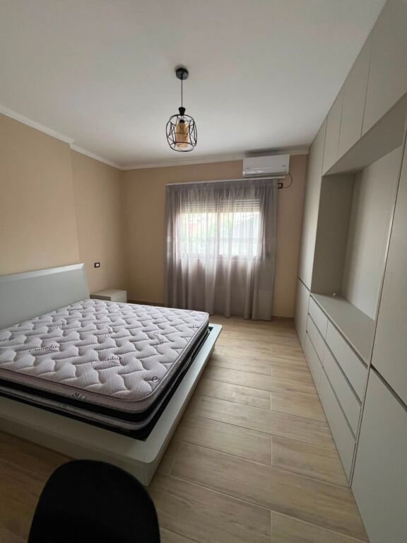 Apartament 1+1 me Qira në Lagjen 12, pranë Markatës – Durrës