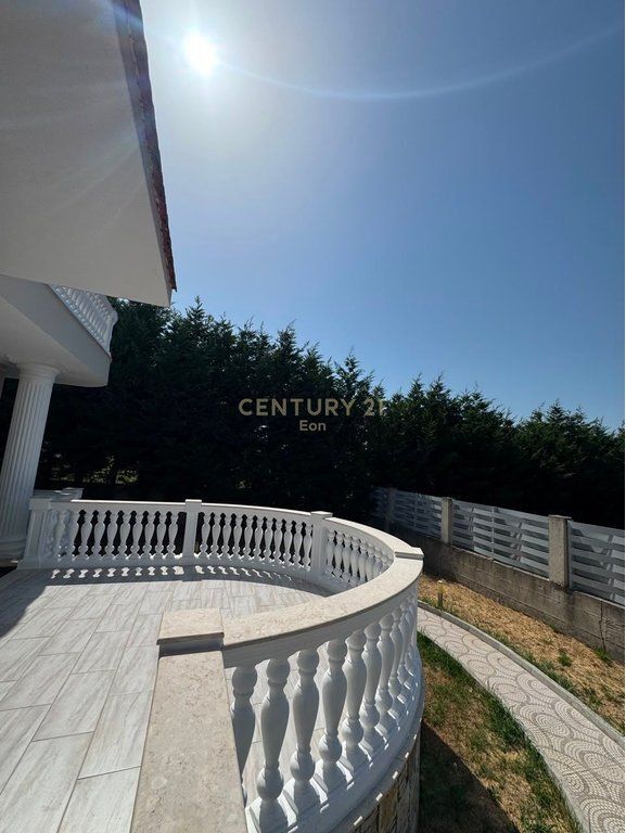 Luxury villa for sale in Rrashbull, Durres