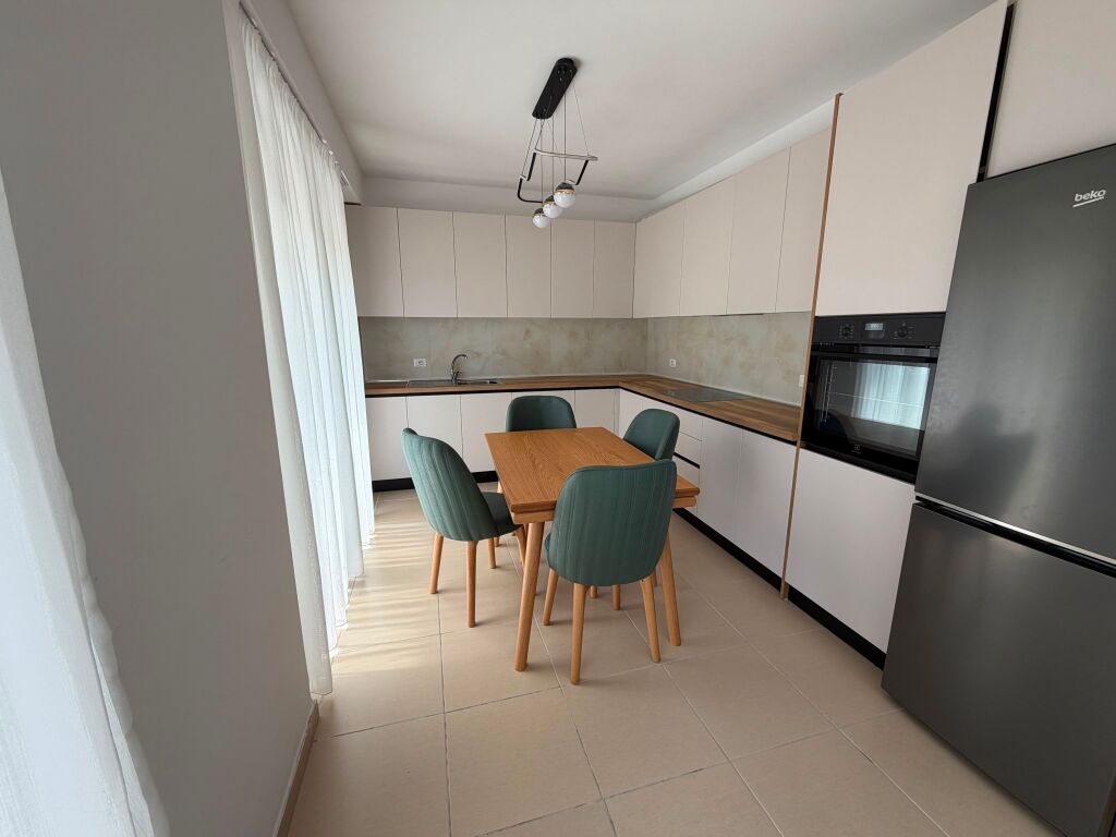 Appartamento in affitto 2+1 Kodra Diellit , 900€