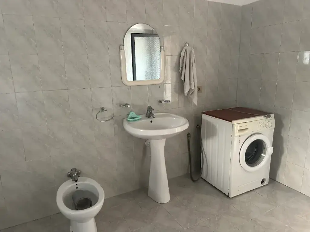 Rent | Apartament 1 + 1 | Rruga Bajram Allaraj | 260 €/month