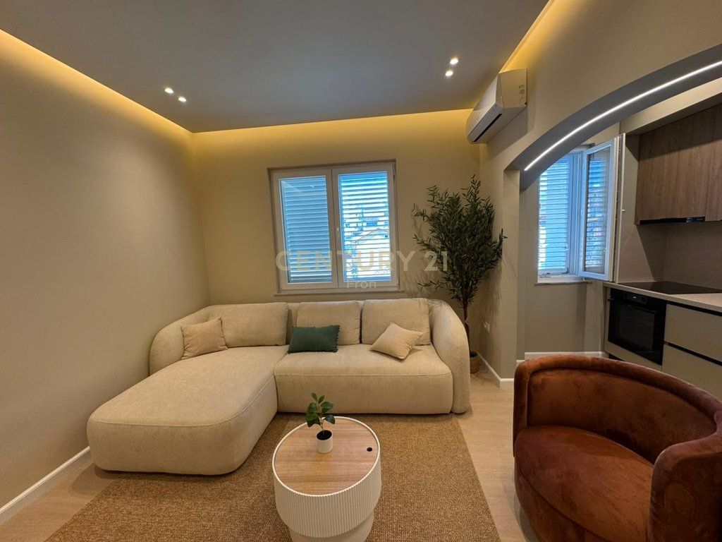 APARTMENT 2+1 FOR RENT, BARDHYL STREET!