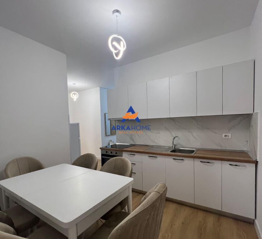 JEPET ME QERA APARTAMENT 1+1+BALLKON "RRUGA E KAVAJES" 65.000 LEKE