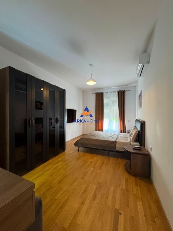 AFFITTASI APPARTAMENTO 2+1+3 BALCONI "SECRET GARDEN, TEG" 1200 EURO
