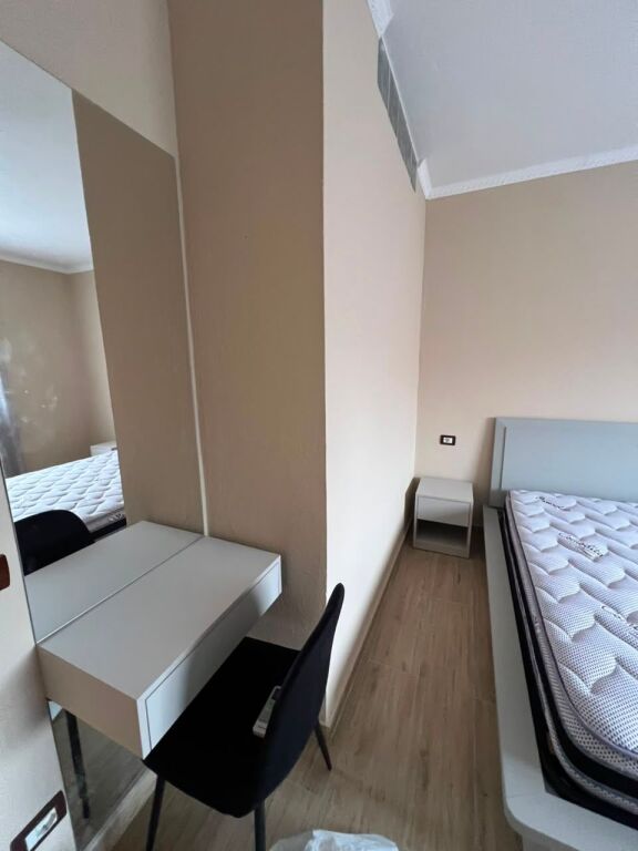 Apartament 1+1 me Qira në Lagjen 12, pranë Markatës – Durrës