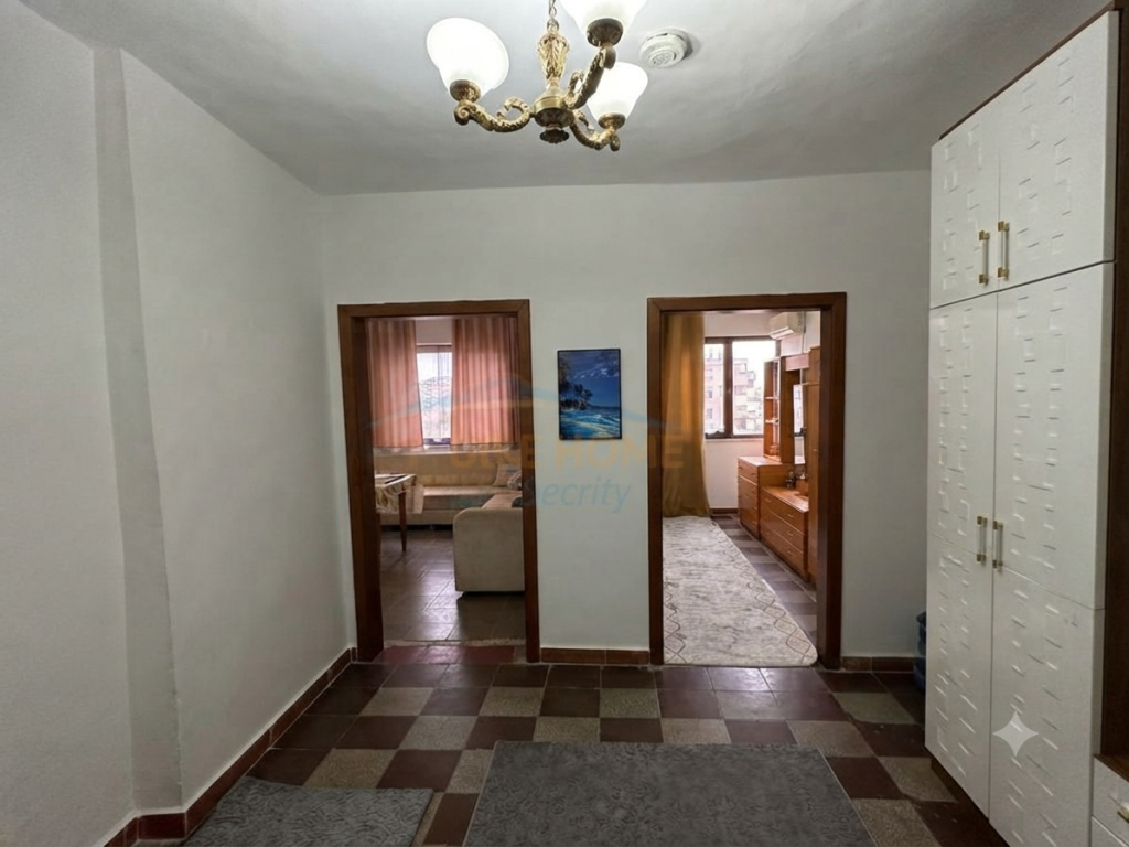 Rent, Apartment 2+1, Qemal Stafa Street, Tirana.