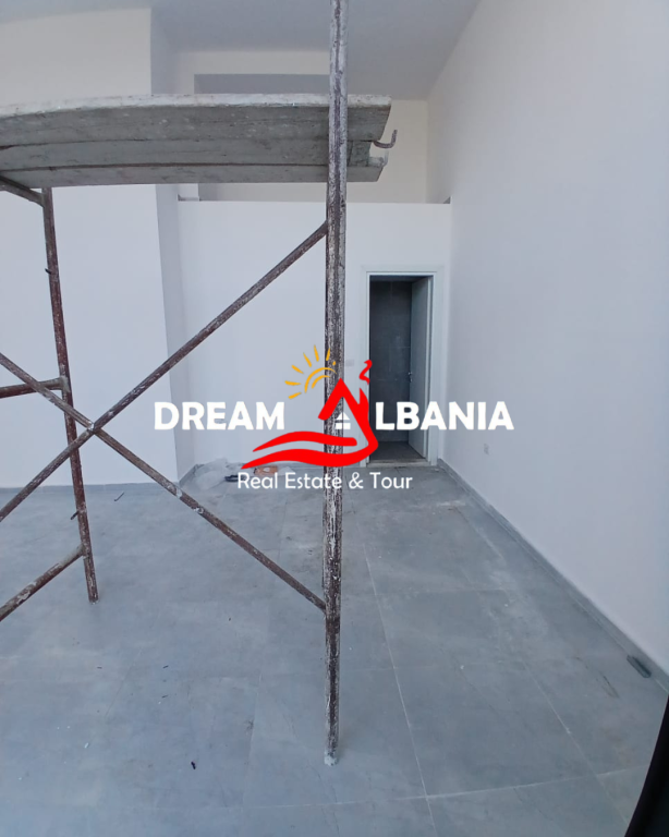 Jepet Dyqan me qera ne zonen e Don Bosco pranë Trio Tower (ID 42711189)