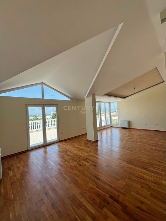 Luxury villa for sale in Rrashbull, Durres
