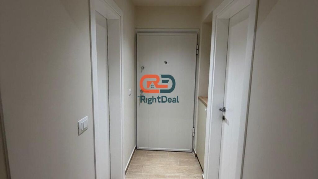 Ne Sarande, Prane Komisariatit Te Policise, Shitet Super Apartament 1+1 Me Lokacion Perfekt !!!