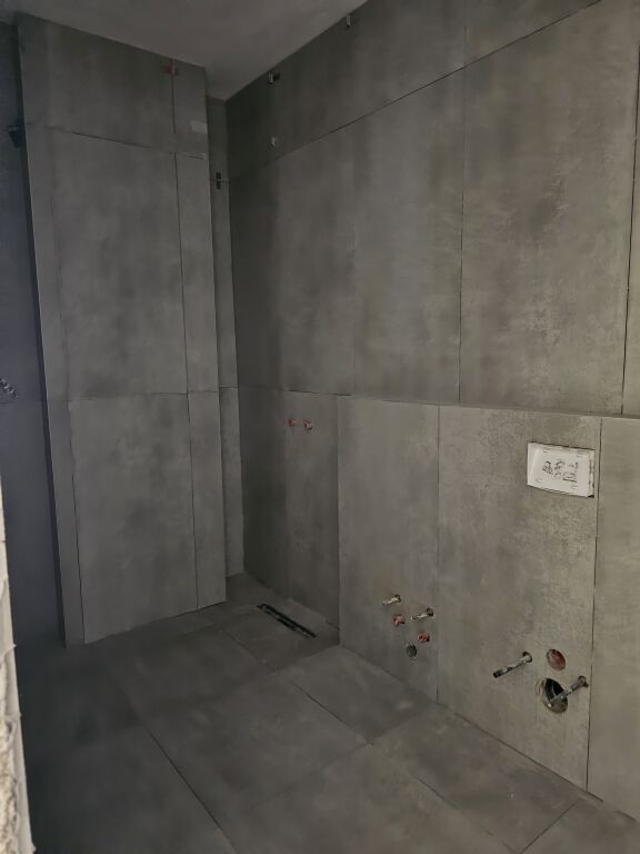 Shitet 2+1 tek Univers City