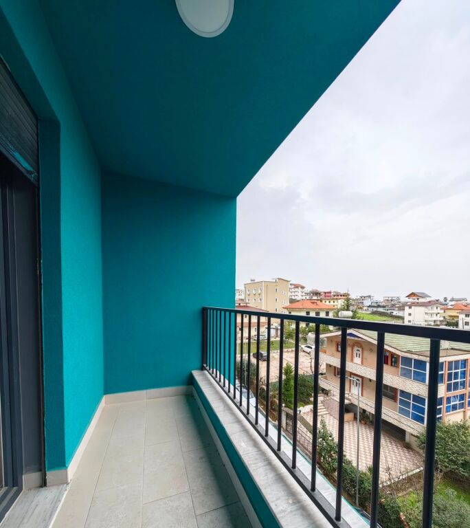 📢 *Shitet Apartament 1+1 në Residencën Color Splash*