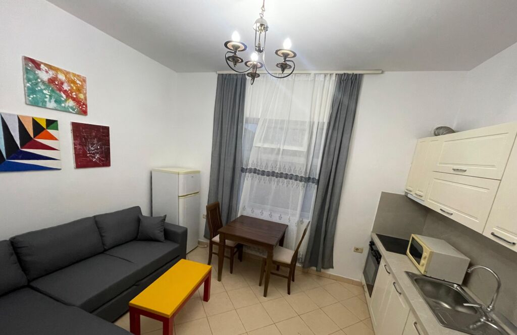 Rent | Apartament 1 + 1 | Turkish Embassy | 350 €/month