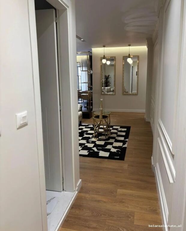 Apartament Me Qera 2+1 Tek Stadiumi Dinamo (ID B2202008) Tirane.