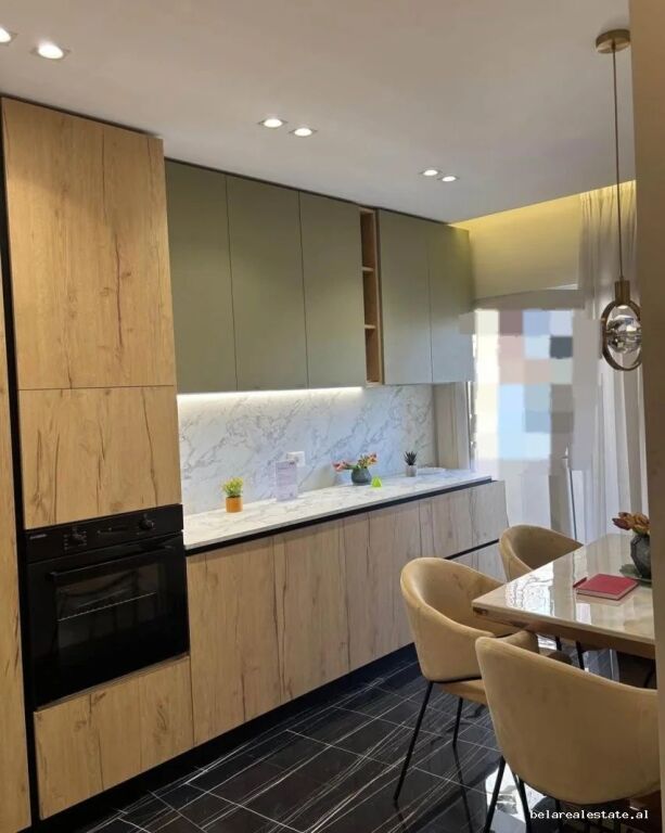 Apartament Me Qera 2+1 Tek Stadiumi Dinamo (ID B2202008) Tirane.