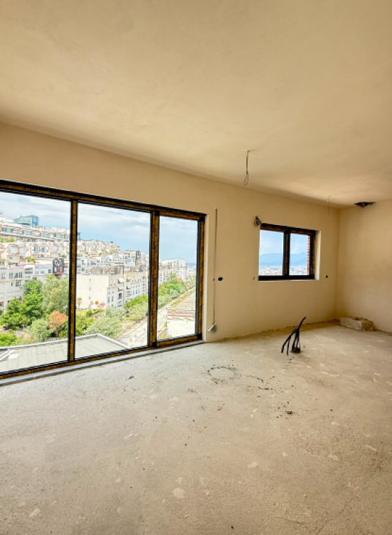✅ VENDESI TRIPLEX | Kodra e Diellit 2