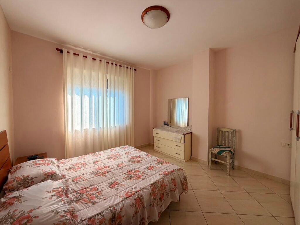 Per qira apartament 2+1+2 qender durres pet friendly