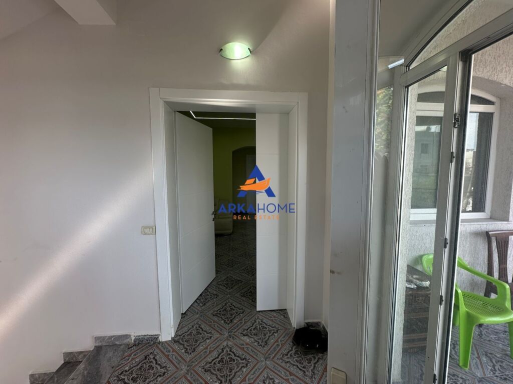 APPARTAMENTO IN AFFITTO 3+1+BALCONE "SHESHI SHQIPONJA" 750 EURO