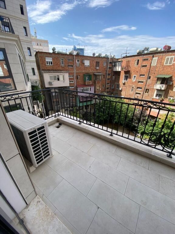 Rent | Apartament 2 + 1 | Rruga Dervish Hatixhe | 750 €/month