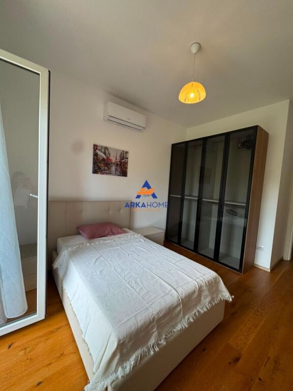 AFFITTASI APPARTAMENTO 2+1+3 BALCONI "SECRET GARDEN, TEG" 1200 EURO