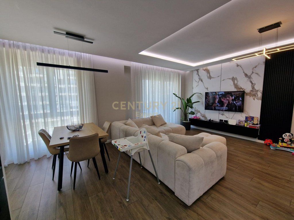 APARTAMENT ME QIRA 3+1+2 ME POSTE PARKIMI, REZIDENCA TURDIU!