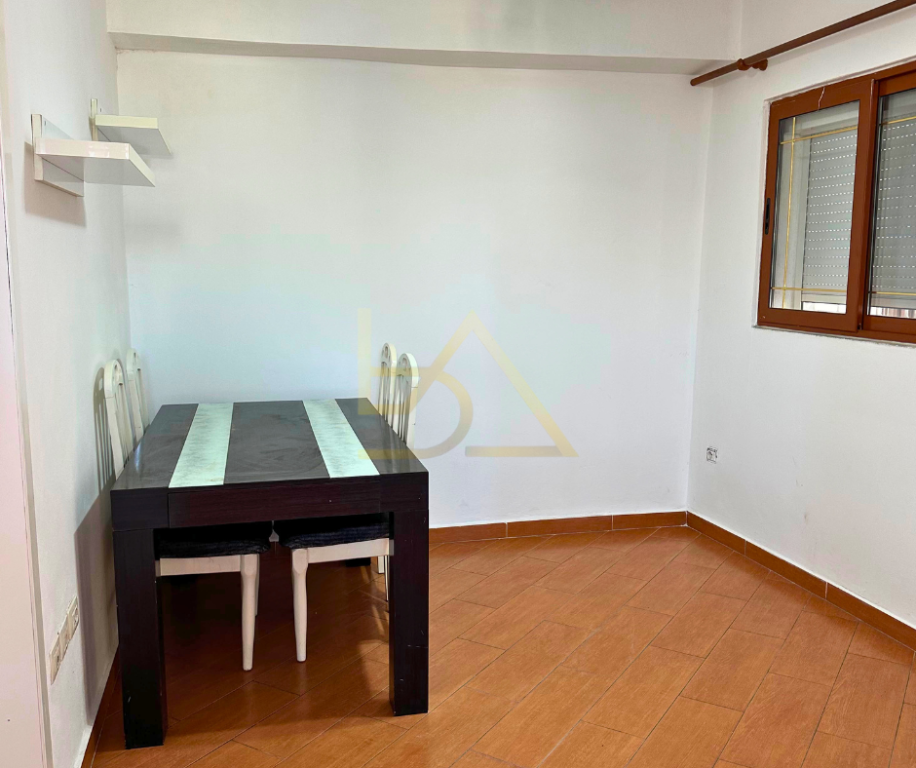 Apartament 1+1 për Shitje – Pranë Portit, Durrës