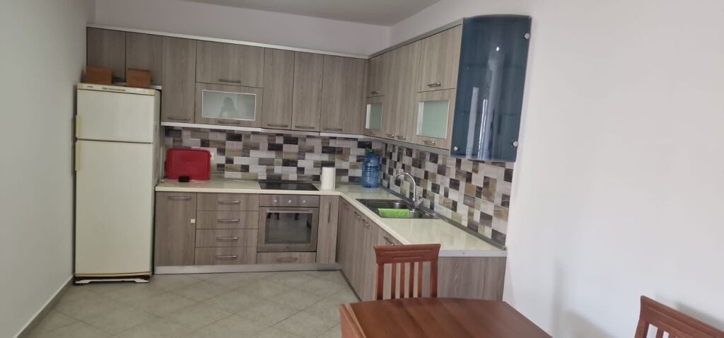 Appartamento 2+1 in affitto ad Astir presso Vila L