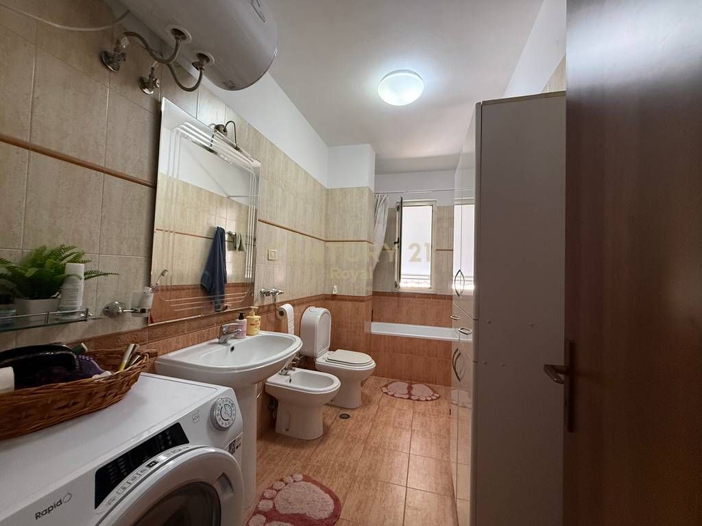 Affittasi appartamento 2+1+2 – Via Elbasani, Tirana