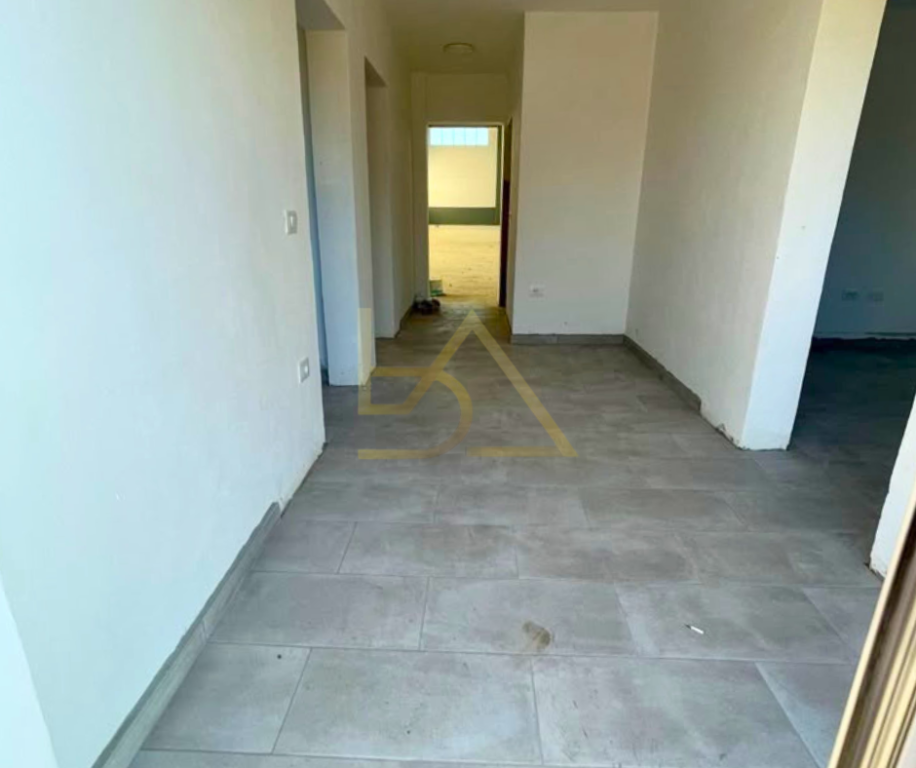Kapanon Industrial për Shitje ose Qira – Vorë, Tiranë