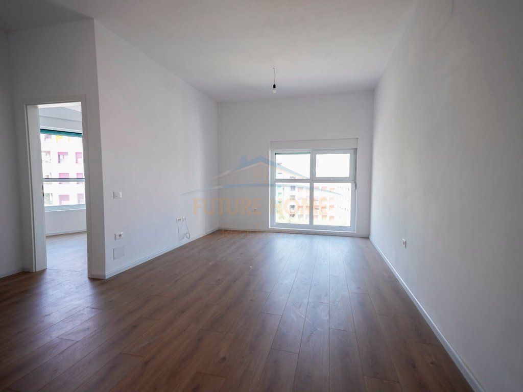 In vendita, Appartamento 1+1, Complesso Kadiu