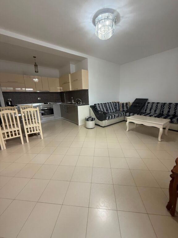 📍Fresk Jepet Apartament 1+1 Me Qira