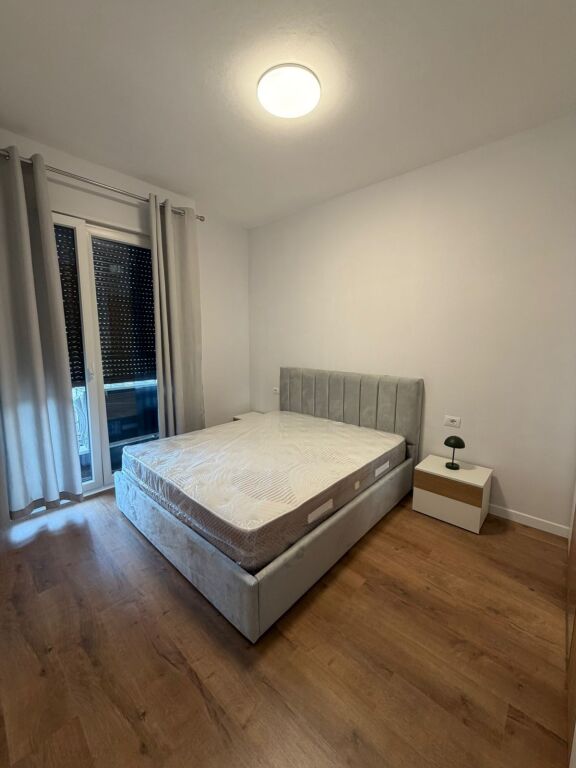 Affitto | Apartament 2 + 1 | Rruga 5 Maji | 600 €/mese