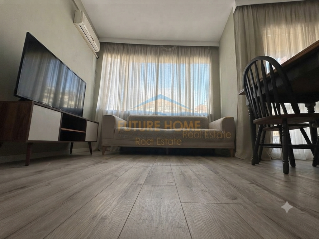 Qera,Apartament 1+1,Unaza e Re !