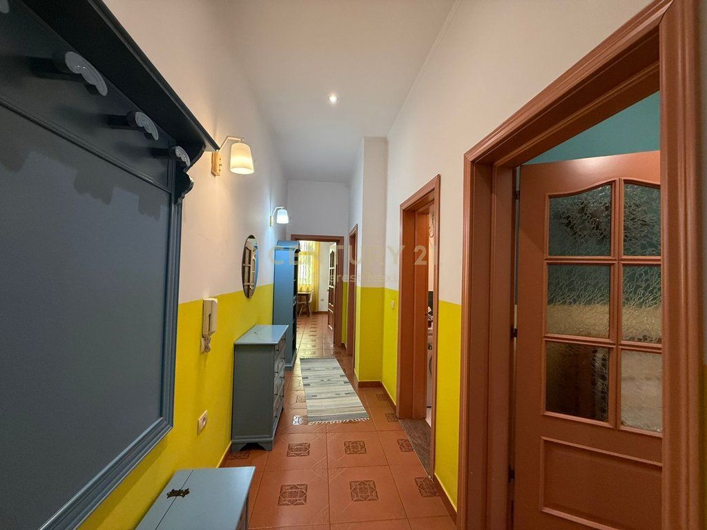 Apartament 2+1 per Qira (prane Juveniljas ish-Bllok)
