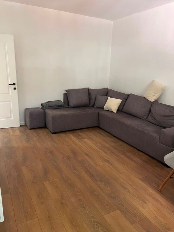 🏡 Vendesi in vendita Appartamento 1+1 – Laprakë (KMY)