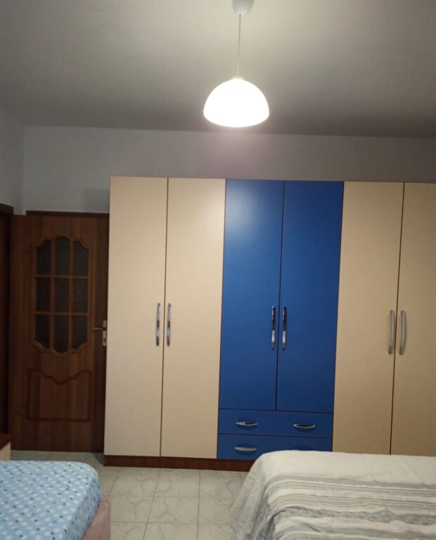 Qera | Shtëpi private 1 + 1 | Rruga Mine Peza | 500 €/muaj