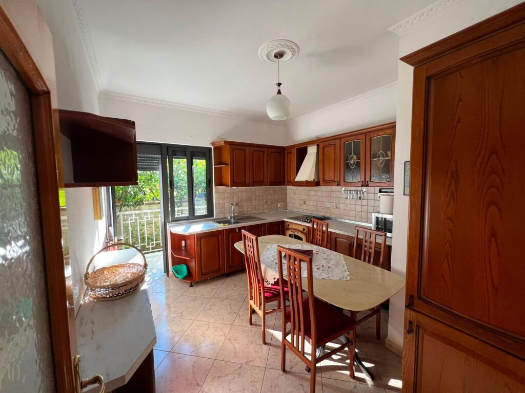 QERA, APARTAMENT, 2+1, 5 MAJI, TIRANE(530581008-165)