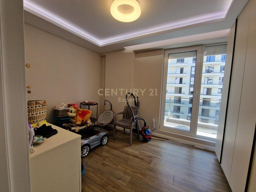 APARTAMENT ME QIRA 3+1+2 ME POSTE PARKIMI, REZIDENCA TURDIU!