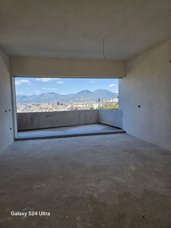 🔥 TRIPLEX 3+1 + VERANDA FOR SALE 🌇